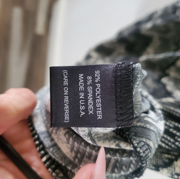 90s vintage Metropark mini dress Belted bikercore mobwive deep v front - Picture 3 of 10